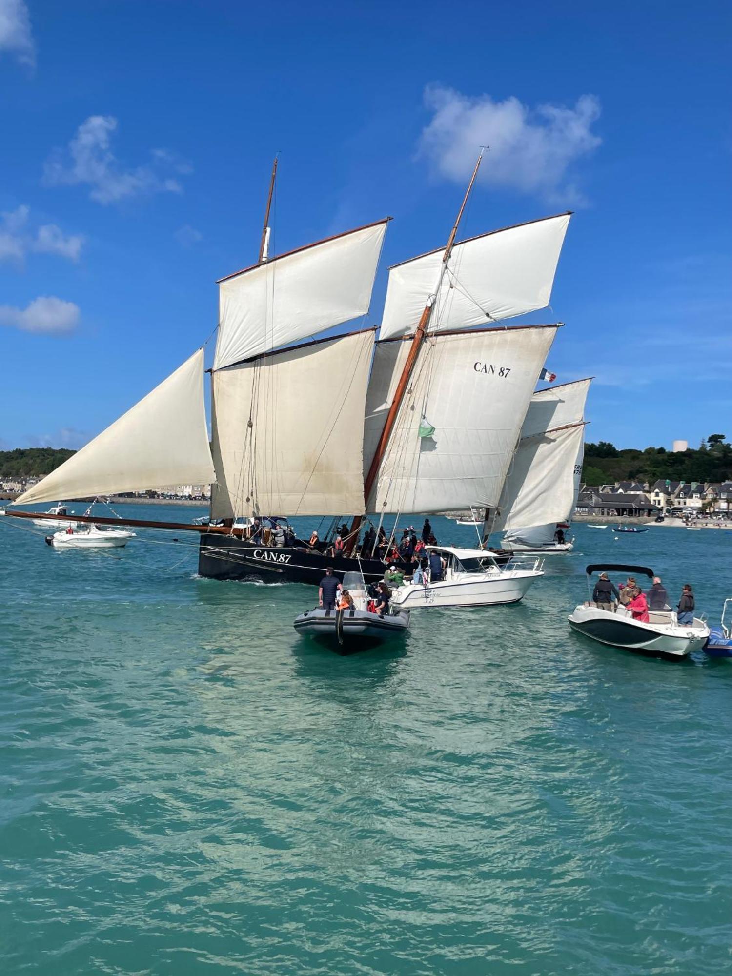Appartamento La Capitainerie Cancale Esterno foto
